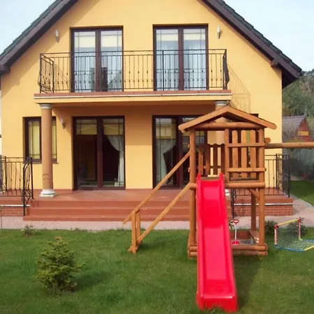 Domki Letniskowe Lodge *